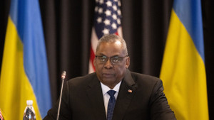 Mỹ và đồng minh 'rót' 65 tỷ USD vũ khí cho Ukraine