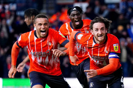 Thắng trận cầu trăm triệu Bảng, Luton Town lần đầu góp mặt ở Ngoại hạng Anh