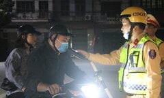 Bắc Giang: Một đêm theo chân CSGT Lạng Giang xử lý vi phạm nồng độ cồn