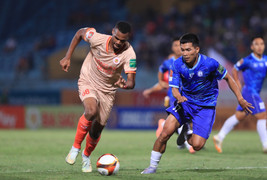 Trực tiếp bóng đá CLB Công an Hà Nội 0-0 Khánh Hoà: Văn Hậu sút dội xà ngang