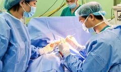 3 trẻ bị bỏng nặng do nghịch máy chạy bộ