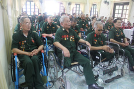 Chính phủ tăng mức trợ cấp cho người có công lên hơn 2 triệu đồng