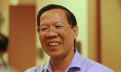 Chủ tịch Phan Văn Mãi báo tin vui: TP.HCM tăng trưởng 5,87% trong Quý II/2023
