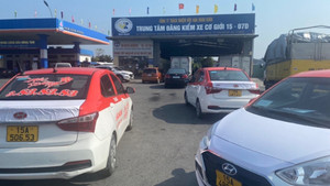 Đăng kiểm vẫn 'rối như canh hẹ'