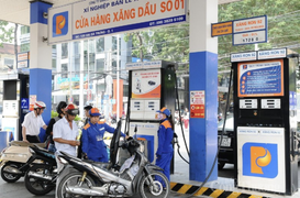 Giá xăng dầu có thể giảm 350 - 400 đồng/lít vào ngày mai 