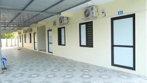 Thiếu nước sinh hoạt, hàng loạt nhà trọ ở Hà Nội vắng bóng người