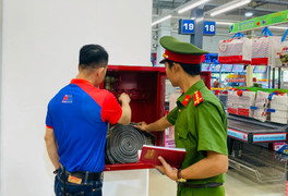 Phó Thủ tướng yêu cầu Bộ Xây dựng sửa quy chuẩn phòng cháy trước 30/6