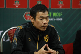 Cựu tuyển thủ Việt Nam xin từ chức HLV trưởng SLNA