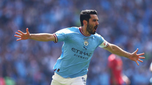 Trực tiếp bóng đá Man City 2-1 Man Utd: Gundogan lập cú đúp siêu phẩm
