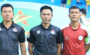 Trọng tài Việt Nam lại gây tranh cãi ở giải Hạng Nhất