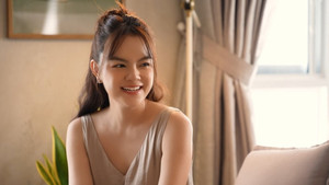 Bị anti-fan gán ghép 'chung chồng', Phạm Quỳnh Anh nói gì?