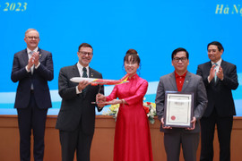 Thủ tướng Việt Nam, Úc chứng kiến lễ công bố đường bay thẳng TP.HCM - Brisbane