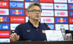 Đội tuyển Việt Nam thắng Syria, HLV Troussier hài lòng