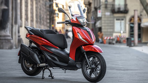 Bảng giá xe máy hãng Piaggio mới nhất tháng 6/2023