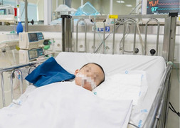 Dốc ngược người - sai lầm sơ cứu trẻ bị đuối nước