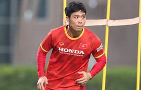 Công Phượng tập buổi đầu tiên cùng đội tuyển Việt Nam