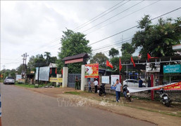 Đang truy bắt nhóm người tấn công trụ sở Công an xã ở Đắk Lắk