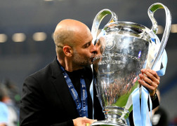 Guardiola lập kỳ tích lịch sử
