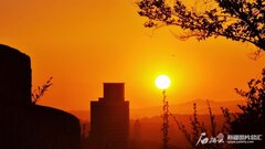 Thời tiết cực đoan hoành hành ở Trung Quốc: Nơi nắng gắt, nơi mưa lũ