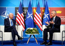 Tổng thống Biden đột ngột làm tiểu phẫu rút tuỷ răng, hoãn cuộc họp với NATO