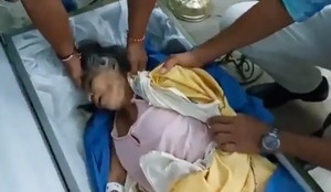 Cụ bà bất ngờ sống dậy, đập quan tài giữa tang lễ