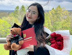 Đạt GPA tuyệt đối, nữ sinh Việt tốt nghiệp thủ khoa ngành Hóa dược tại Canada