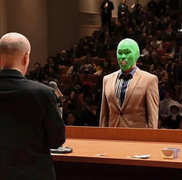 Lễ tốt nghiệp kỳ dị như ngày hội hoá trang của Đại học Kyoto