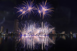 Đêm thứ 3 Lễ hội pháo hoa quốc tế Đà Nẵng 2023: Australia và Italia tranh tài