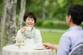 7 thói quen xấu nhưng lại là bí quyết sống thọ