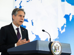 Chính phủ Mỹ sắp đưa ra gói hỗ trợ mạnh mẽ mới cho Ukraine