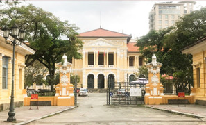 Tòa án ở TP.HCM phạt tiền 2 đương sự xúc phạm thẩm phán