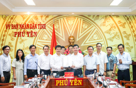 FPT đề xuất phát triển giáo dục và chuyển đổi số toàn diện với Phú Yên