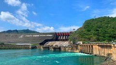 Hồ thủy điện về nhiều nước, giảm nguy cơ mất điện ở miền Bắc