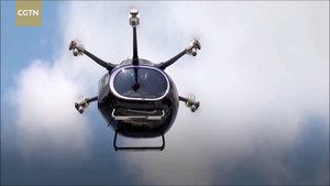 Độc đáo ô tô có thể chạy và bay