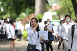 Thí sinh than đề Toán tăng độ khó, dự đoán phổ điểm 6 - 7