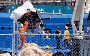 Trục vớt thành công xác tàu lặn Titan, phát hiện nhiều thi thể