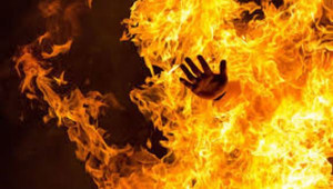 Nghi vấn người đàn ông phóng hoả đốt nhà khiến con trai chết thương tâm