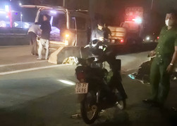 Tai nạn liên hoàn giữa 3 xe máy trong đêm ở TP.HCM, 3 người thương vong