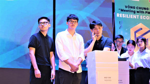 Sinh viên Hà Nội tranh tài gay cấn tại sân chơi cho bạn trẻ đam mê kinh tế