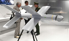 Ukraine chật vật đối phó UAV ‘cảm tử’ Nga, Kiev muốn có thêm vũ khí