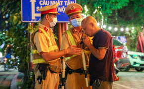 ĐBQH: Nên cho phép tỷ lệ nồng độ cồn tối thiểu, thay vì 'bằng 0'