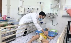 Nguy cơ 'dịch chồng dịch' ở TP.HCM