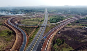 Địa phương làm cao tốc - thần tốc hơn