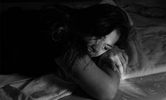 Đến lúc thân tàn ma dại, người bố bỏ rơi tôi lại được mẹ rước về chung sống