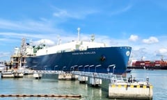 Tàu chở 70.000 tấn khí thiên nhiên hóa lỏng lần đầu cập cảng Việt Nam