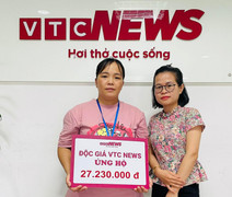 Hơn 27 triệu đồng đến với gia đình người đàn ông khuyết sọ nằm bất động