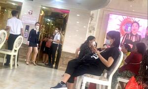 Bị đình chỉ hoạt động, loạt thẩm mỹ viện ở TP.HCM vẫn ngang nhiên nhận khách