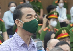 Xét xử vụ 'chuyến bay giải cứu': Ông Tô Anh Dũng khai có nhận quà nhưng không mở ra xem