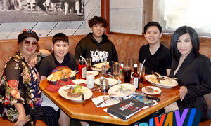 Sao Việt 15/7: Vợ cũ Bằng Kiều thân thiết bên mẹ chồng, Nhã Phương khoe bụng bầu lần 2