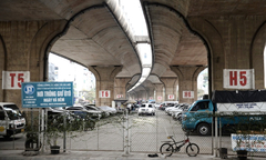 Đề xuất cho phép sử dụng tạm thời gầm cầu cạn làm bãi giữ xe